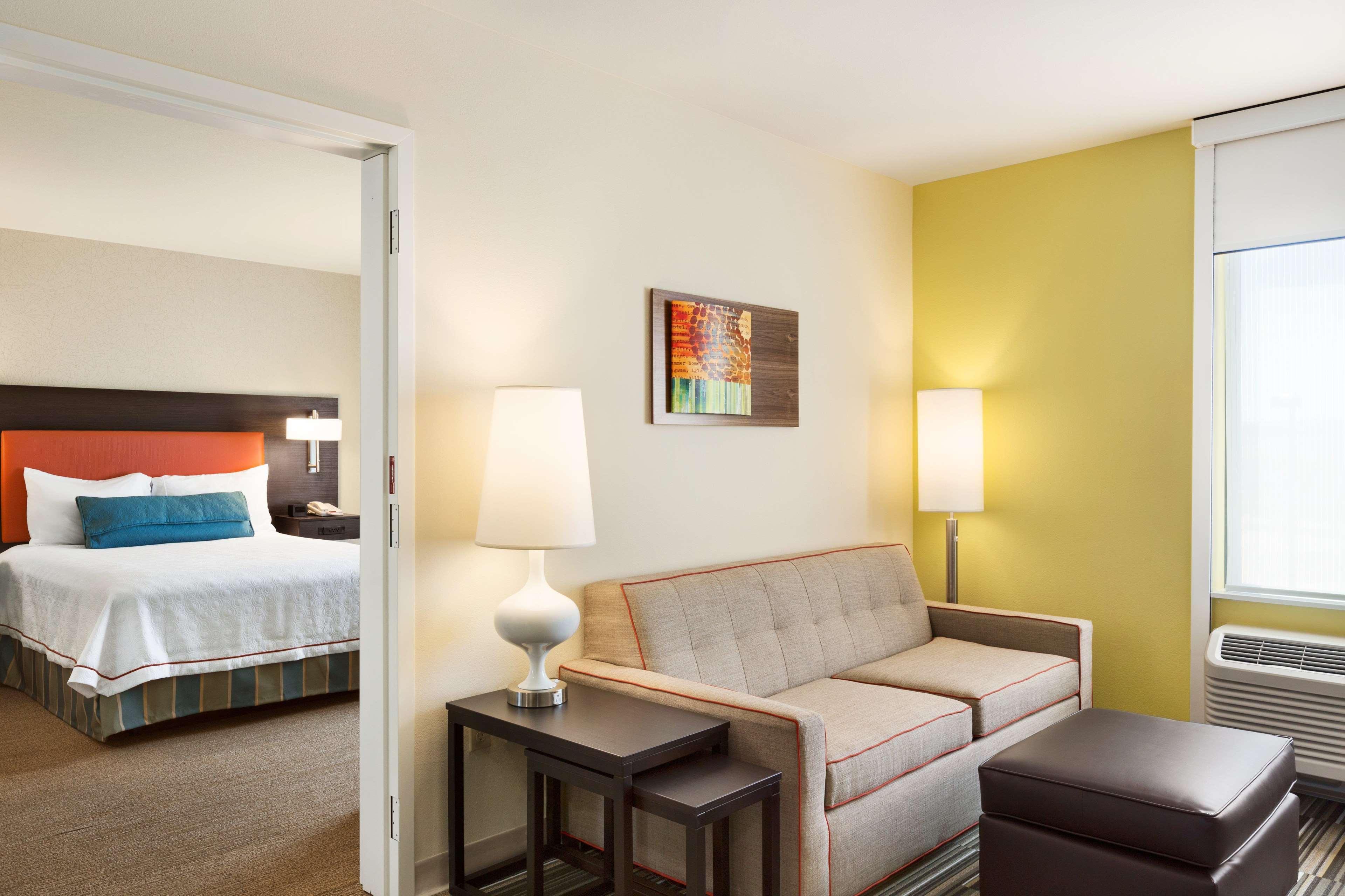 Home2 Suites By Hilton Farmington/Bloomfield Экстерьер фото