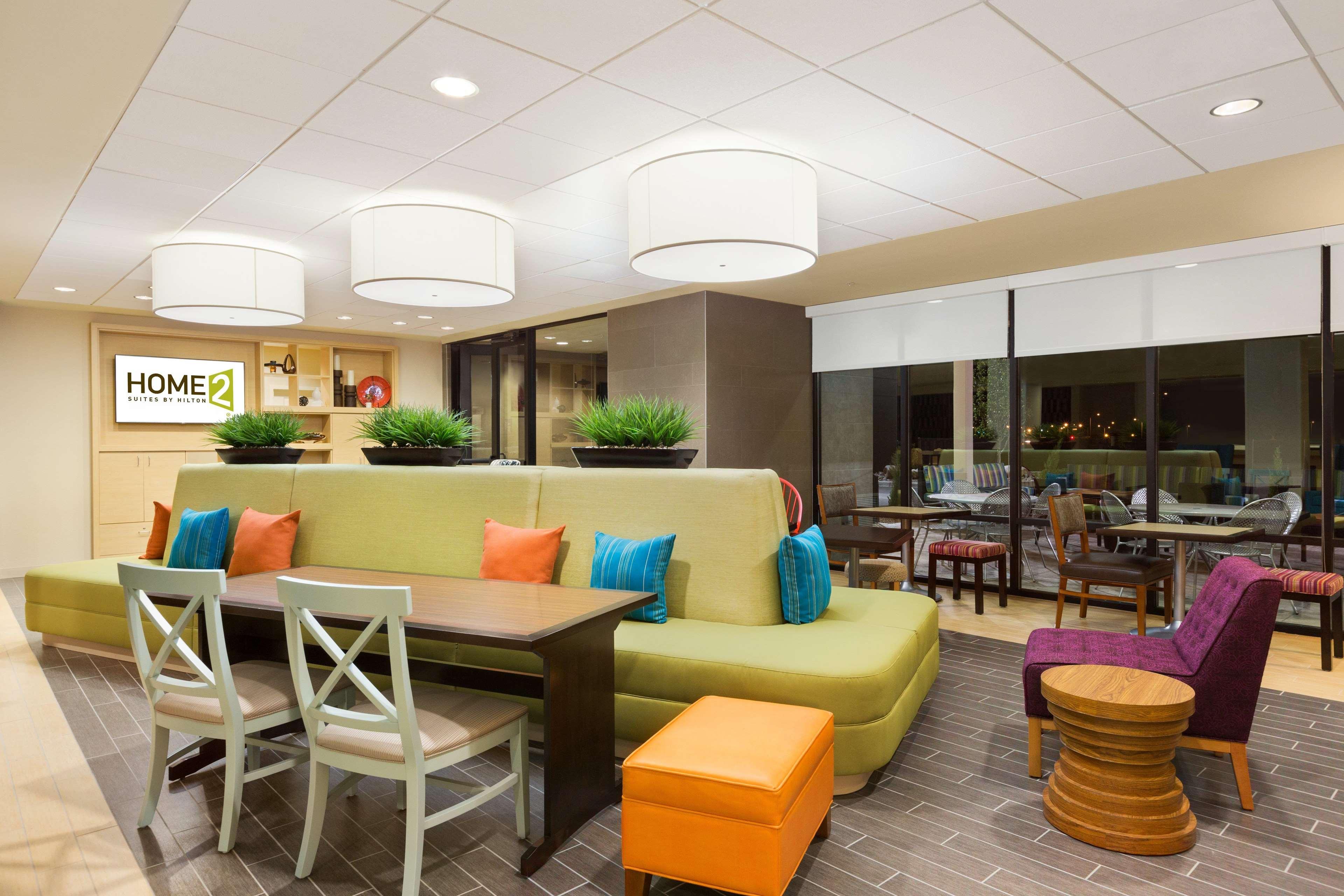 Home2 Suites By Hilton Farmington/Bloomfield Экстерьер фото