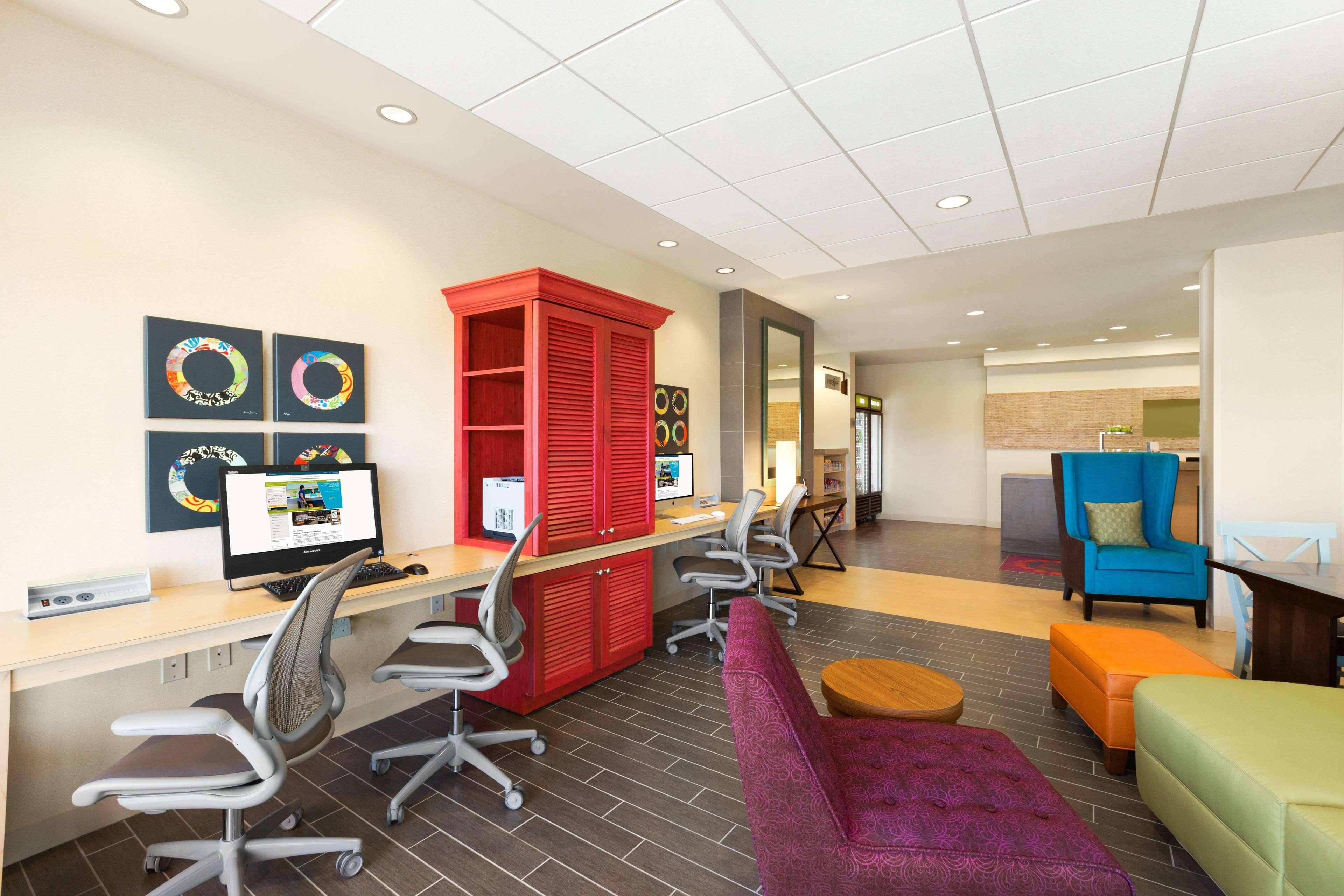 Home2 Suites By Hilton Farmington/Bloomfield Экстерьер фото