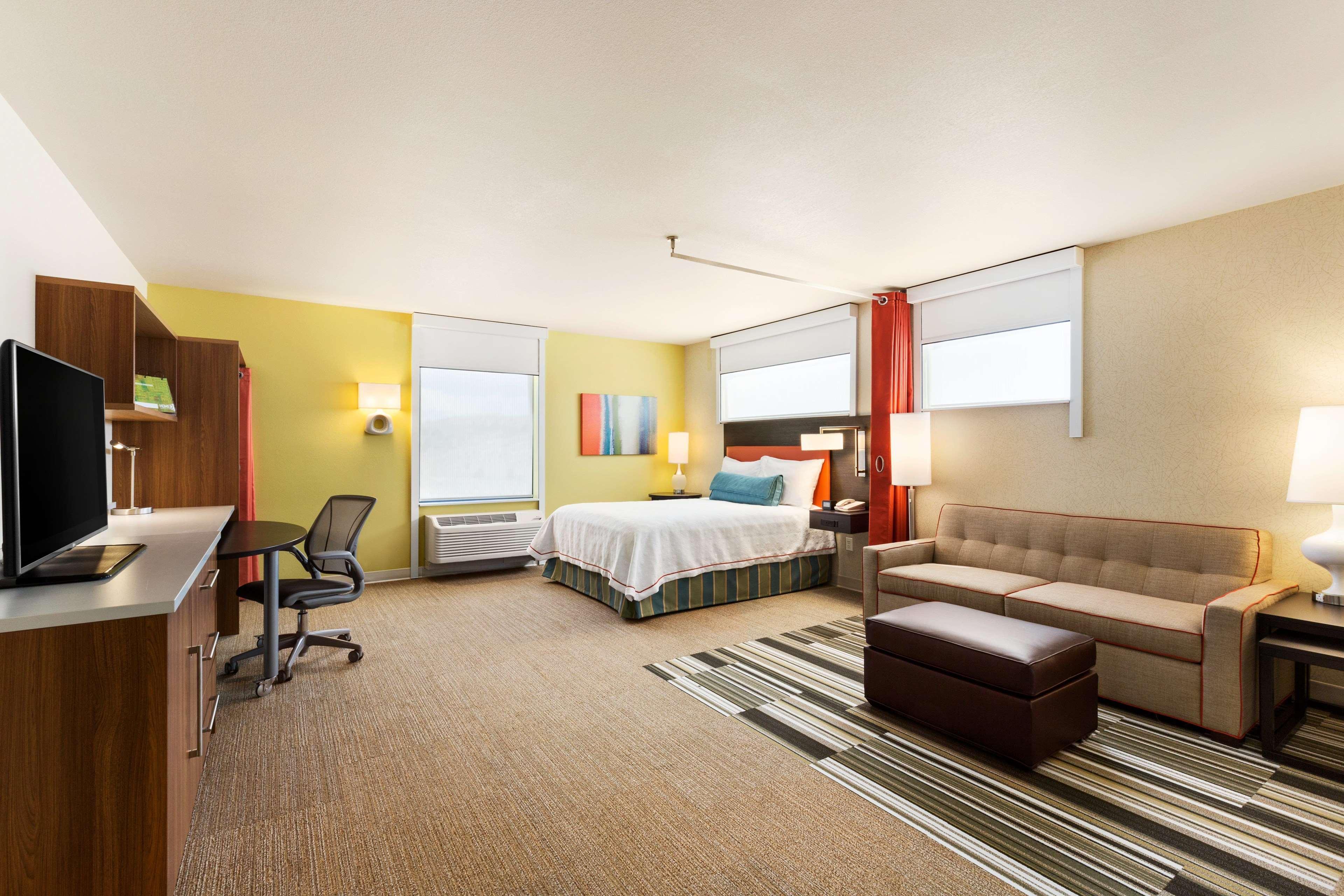 Home2 Suites By Hilton Farmington/Bloomfield Экстерьер фото
