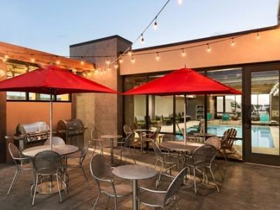 Home2 Suites By Hilton Farmington/Bloomfield Экстерьер фото